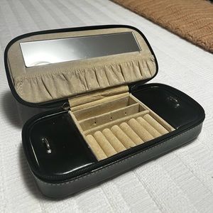 Hartmann Travel Jewelry Case